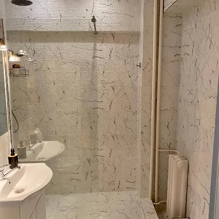 Bright Stylish Apartment In The City Centre Διαμέρισμα